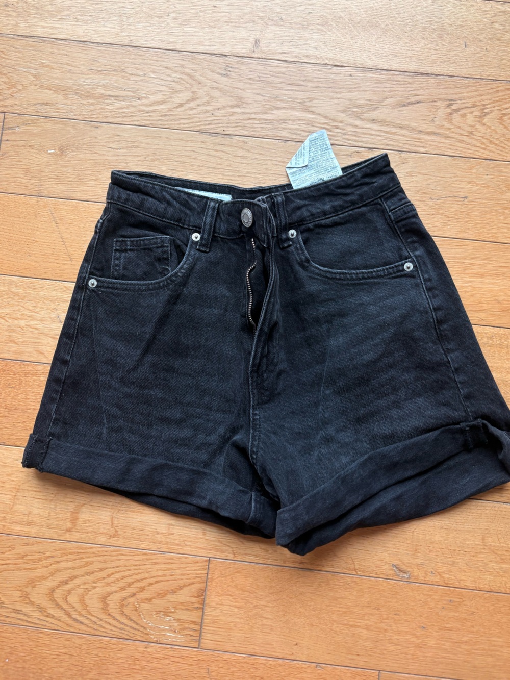 Zara Black Women's High-Rise Denim Shorts